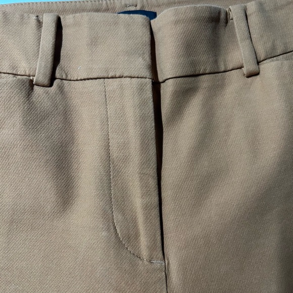 Ann Taylor women’s size 8 ankle pants, mustard colored front zip - Picture 4 of 9